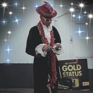 Meet your Posher, Garrett